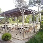 Ecrins De La Badine- Pinede Hyeres