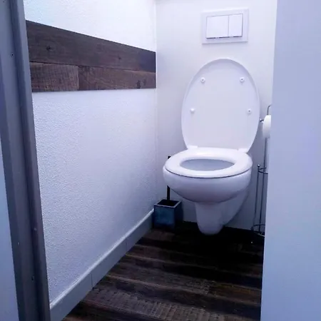 Ecrins De La Badine- Pinede * Hyères