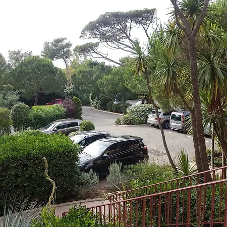 Ecrins De La Badine- Pinede Apartment Hyères