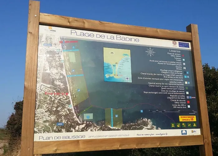 Ecrins De La Badine- Pinède *